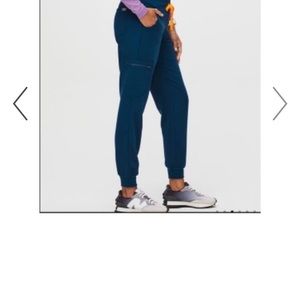 Figs deep reef Zamora scrub pants